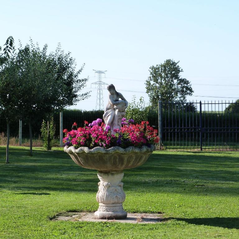 Gite Et Relais Equestre De Marie Tours-en-Vimeu Kültér fotó